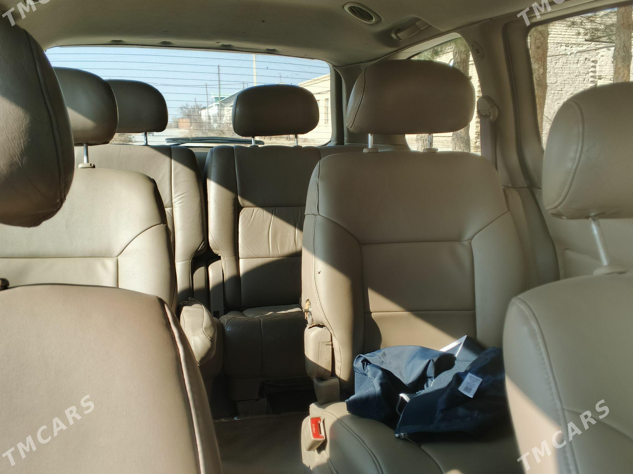 Toyota Sienna 2002 - 160 000 TMT - Сакар - img 2