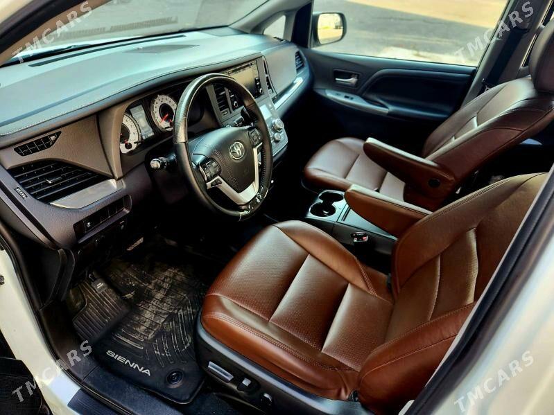Toyota Sienna 2019 - 420 000 TMT - Baýramaly - img 2