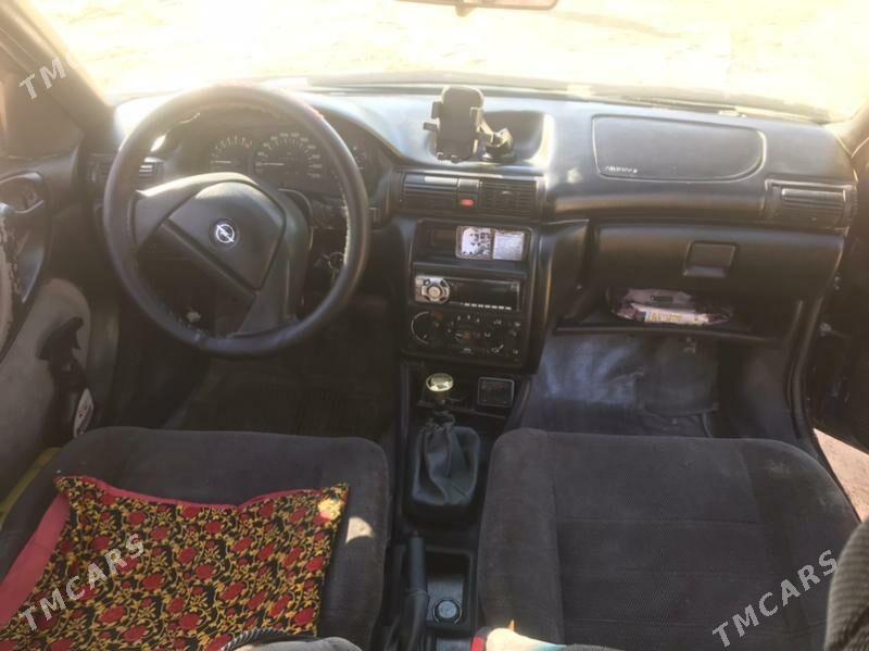 Opel Astra 1993 - 35 000 TMT - Дарганата - img 6
