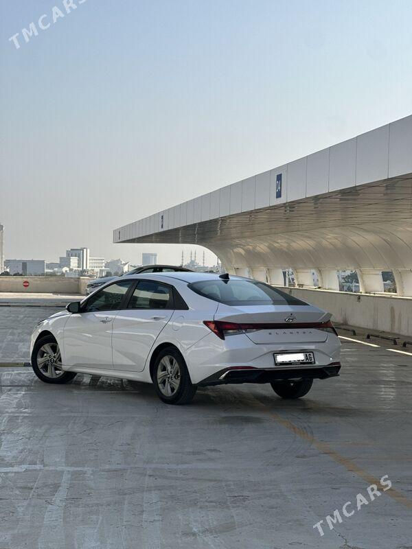Hyundai Elantra 2022 - 243 000 TMT - Ашхабад - img 2