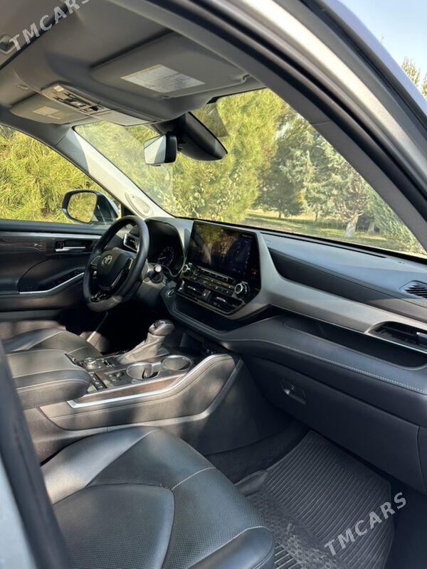 Toyota Highlander 2021 - 640 000 TMT - Туркменабат - img 8