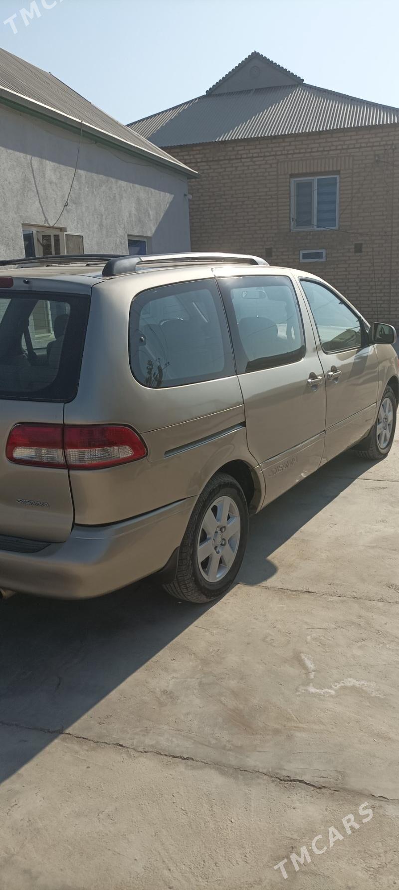 Toyota Sienna 2002 - 165 000 TMT - Mary - img 2