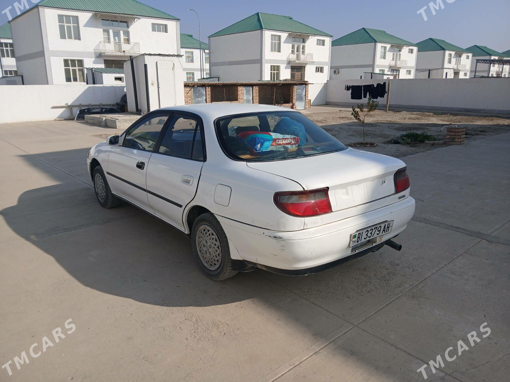 Toyota Carina 1993 - 60 000 TMT - Гёкдепе - img 3