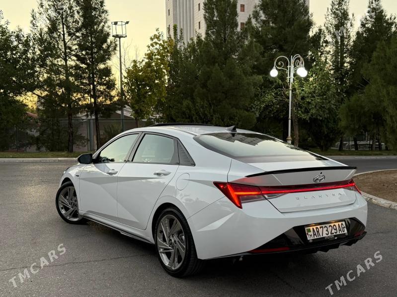 Hyundai Elantra 2023 - 305 000 TMT - ул. Подвойского (Битарап Туркменистан шаёлы) - img 3