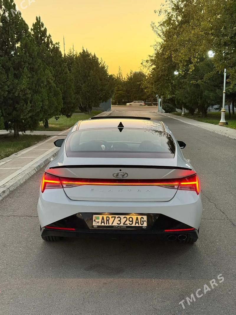 Hyundai Elantra 2023 - 305 000 TMT - ул. Подвойского (Битарап Туркменистан шаёлы) - img 4