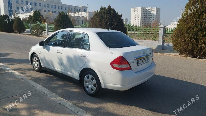 Nissan Versa 2010 - 130 000 TMT - Atatürk köç. - img 4