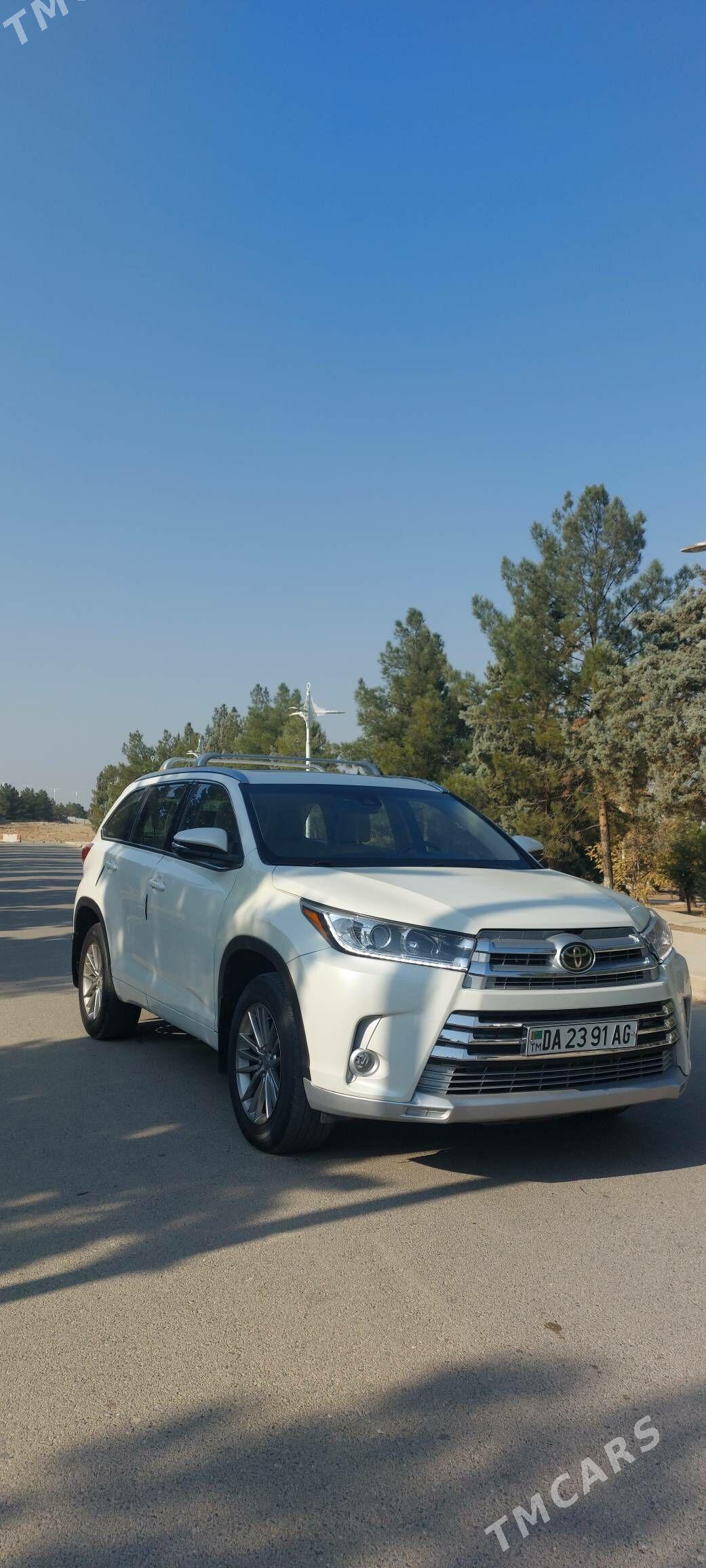 Toyota Highlander 2019 - 470 000 TMT - Köşi - img 7