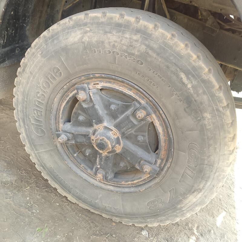 300 ilk tigir 1 500 TMT - Дянев - img 4