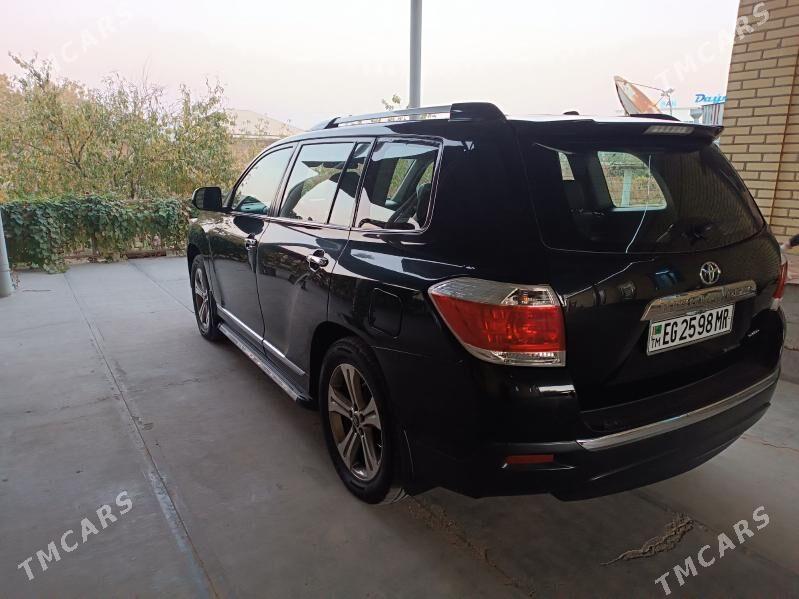 Toyota Highlander 2012 - 350 000 TMT - Mary - img 6