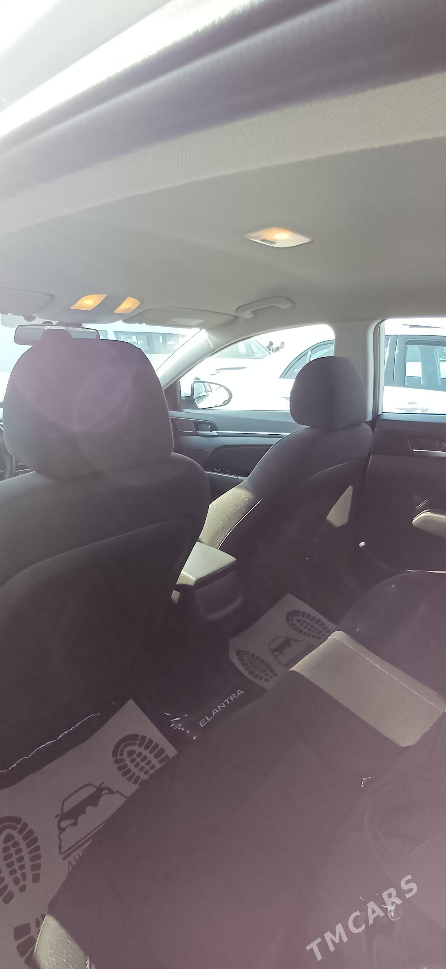 Hyundai Elantra 2020 - 225 000 TMT - Ашхабад - img 8