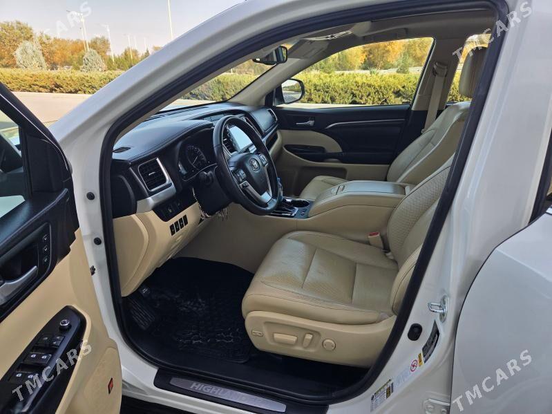 Toyota Highlander 2016 - 500 000 TMT - Podwoýski köç. (Bitarap Türkmenistan şaýoly) - img 4
