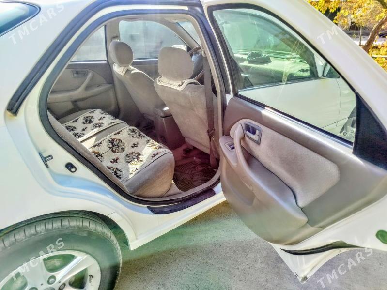 Toyota Camry 2001 - 140 000 TMT - Кака - img 3