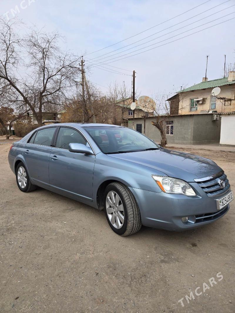 Toyota Avalon 2005 - 215 000 TMT - Акдепе - img 4