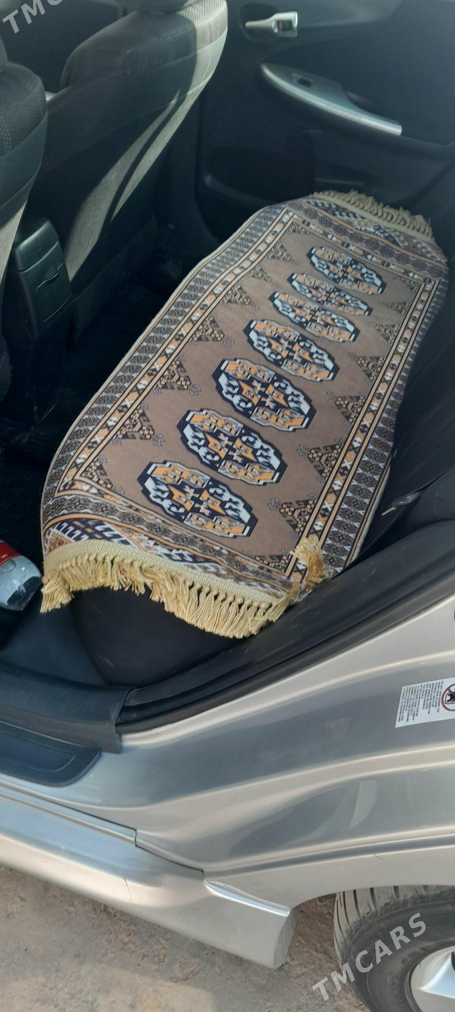 Toyota Corolla 2011 - 170 000 TMT - Губадаг - img 8