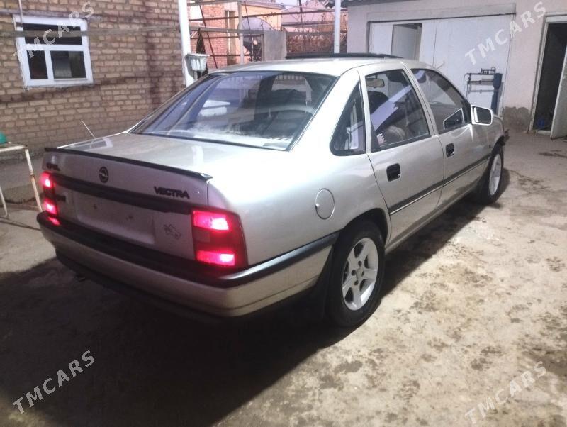 Opel Vectra 1992 - 40 000 TMT - Mary - img 3