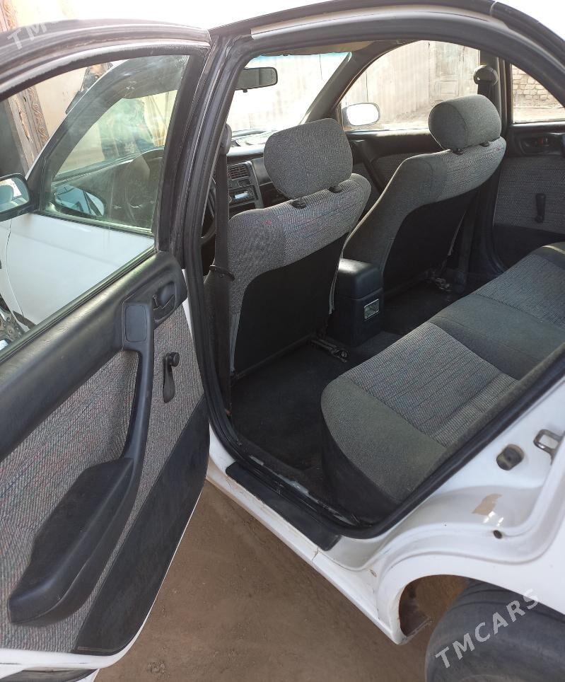 Toyota Carina 1993 - 74 000 TMT - Шабатский этрап - img 3