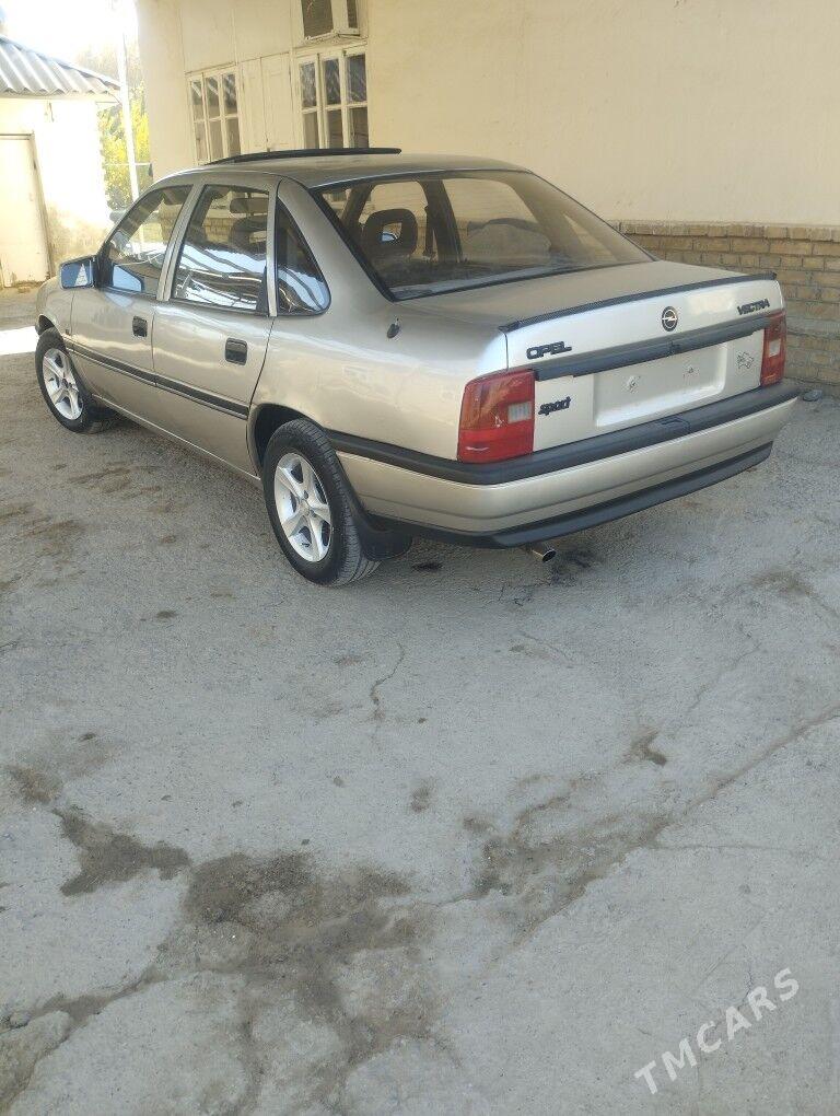 Opel Vectra 1992 - 40 000 TMT - Mary - img 6