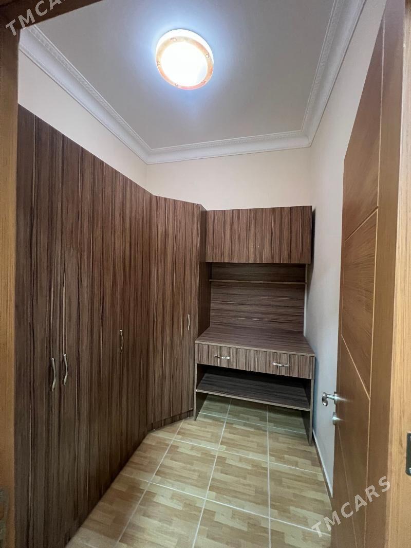 SATLYK ELITKA - Mary - img 2