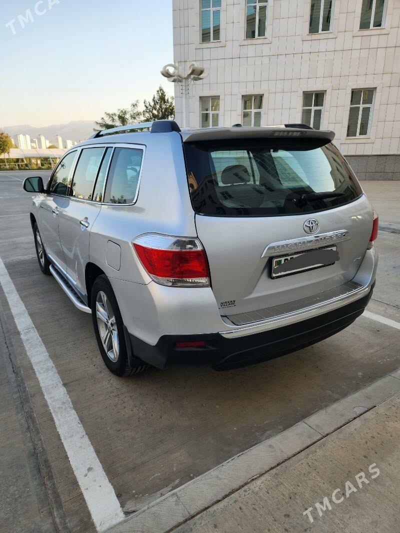 Toyota Highlander 2011 - 370 000 TMT - Ашхабад - img 4