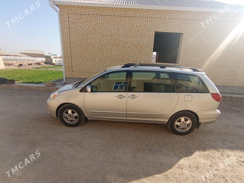 Toyota Sienna 2005 - 260 000 TMT - Wekilbazar - img 2