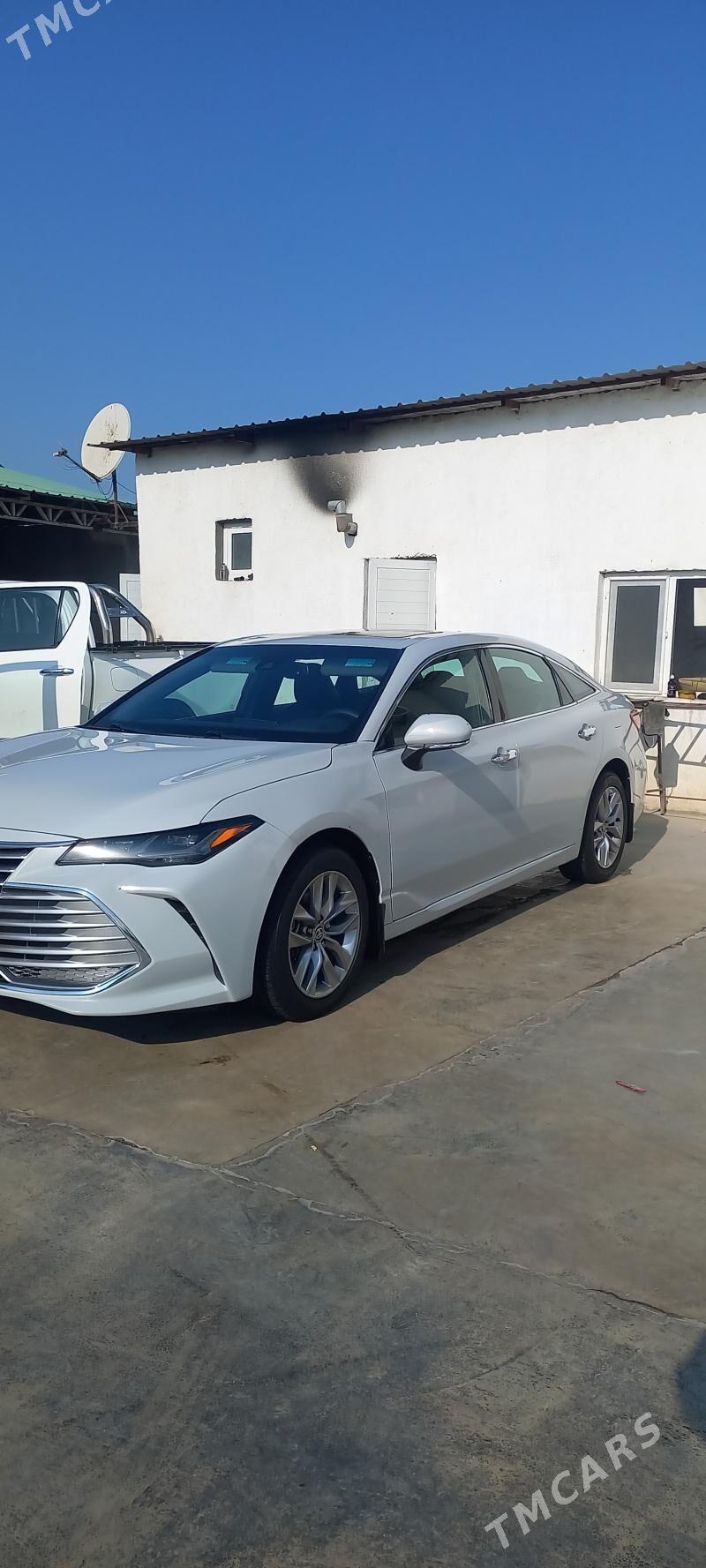 Toyota Avalon 2022 - 510 000 TMT - Кипджак - img 7