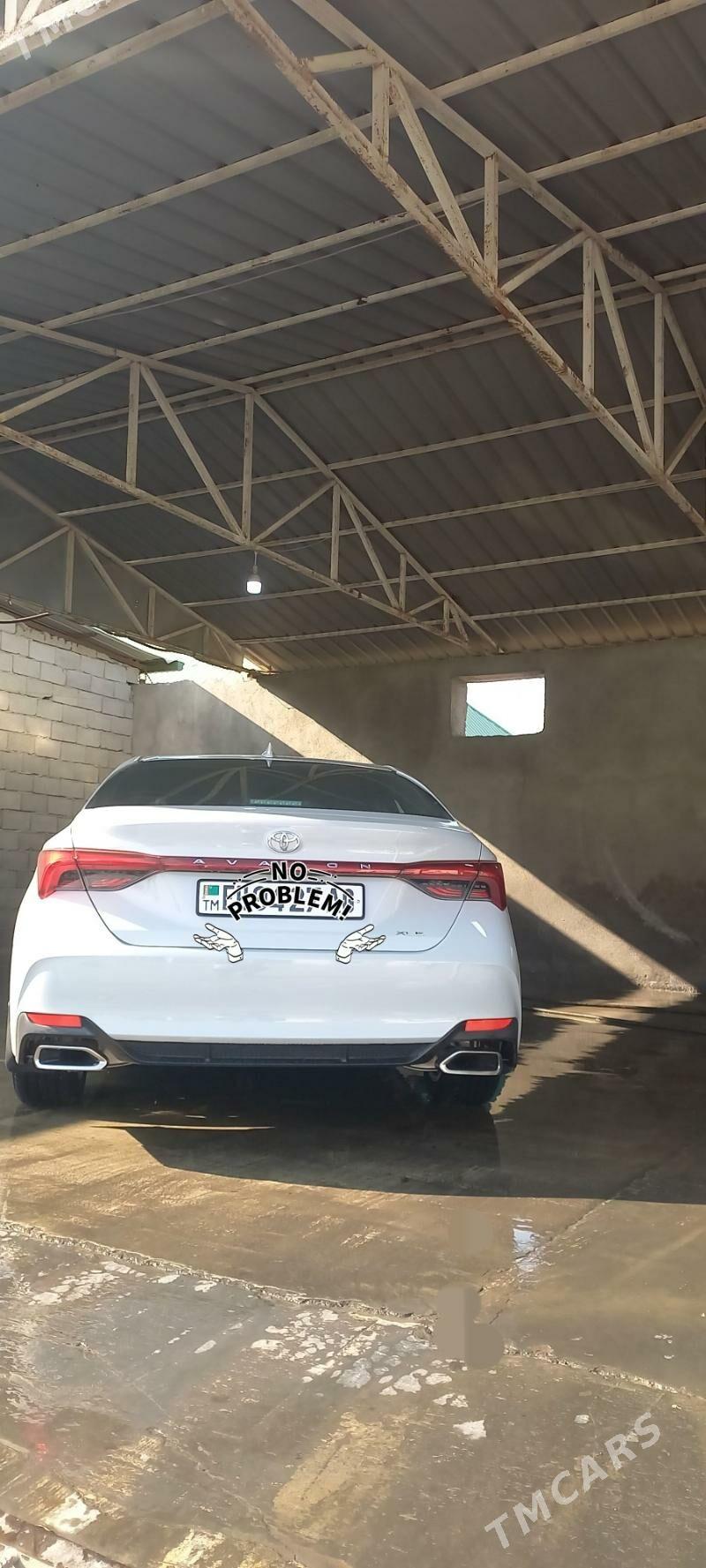 Toyota Avalon 2022 - 510 000 TMT - Кипджак - img 2