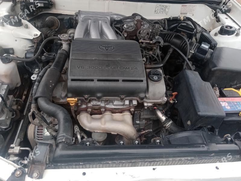 Toyota Avalon 1995 - 130 000 TMT - Gurbansoltan Eje - img 1