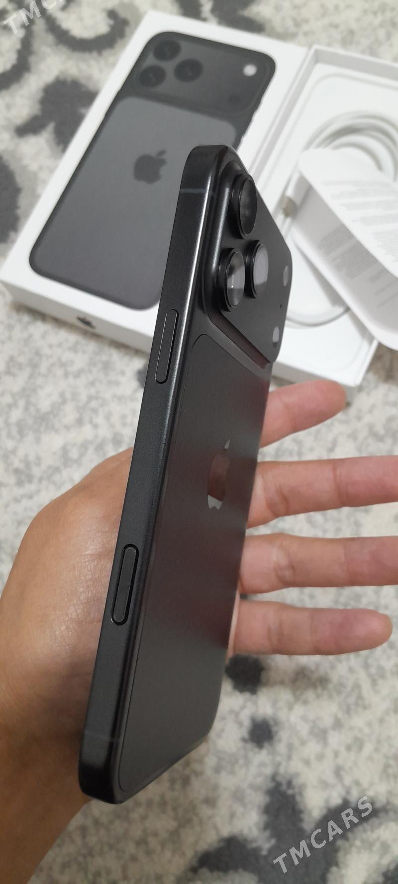 iphone 17 pro max - Hitrowka - img 1