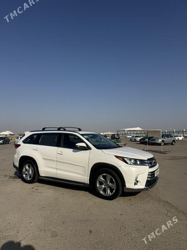 Toyota Highlander 2018 - 520 000 TMT - Мары - img 2