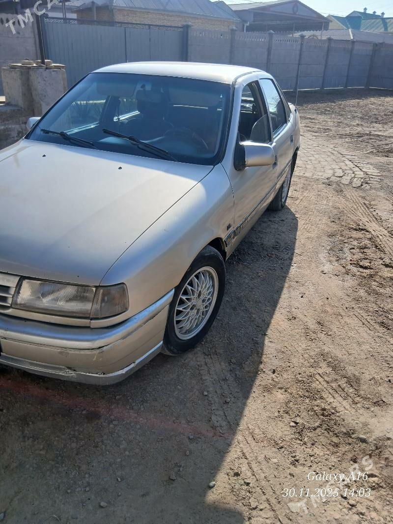 Opel Vectra 1990 - 33 000 TMT - Мары - img 2
