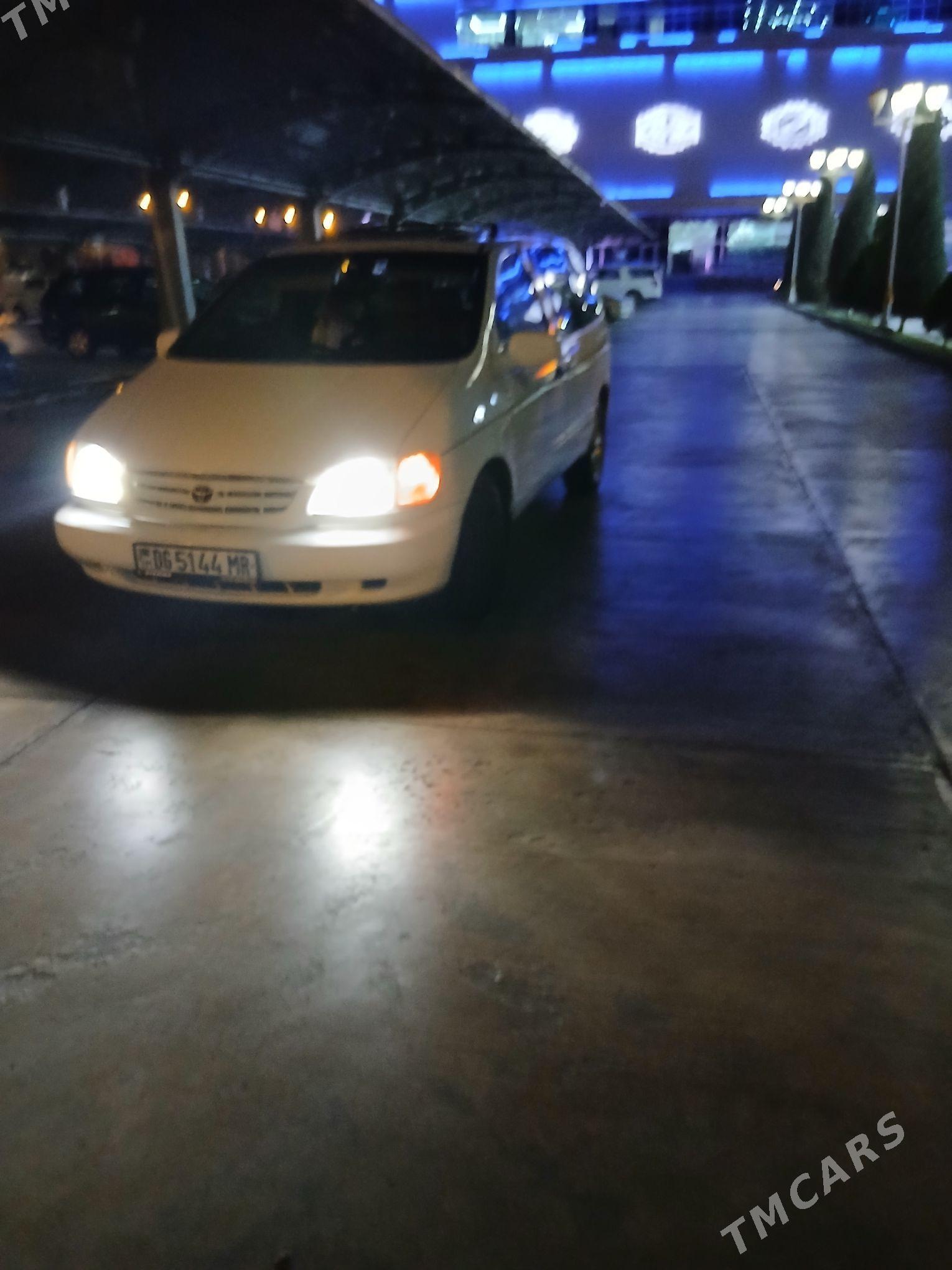 Toyota Sienna 1999 - 140 000 TMT - Mary - img 2