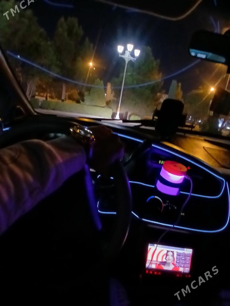 Toyota Sienna 1999 - 140 000 TMT - Mary - img 8