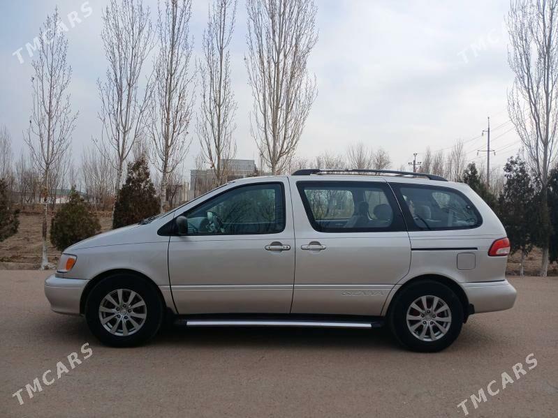 Toyota Sienna 2002 - 180 000 TMT - Daşoguz - img 5