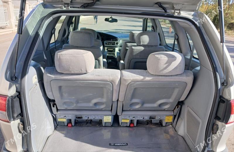 Toyota Sienna 2002 - 180 000 TMT - Daşoguz - img 9