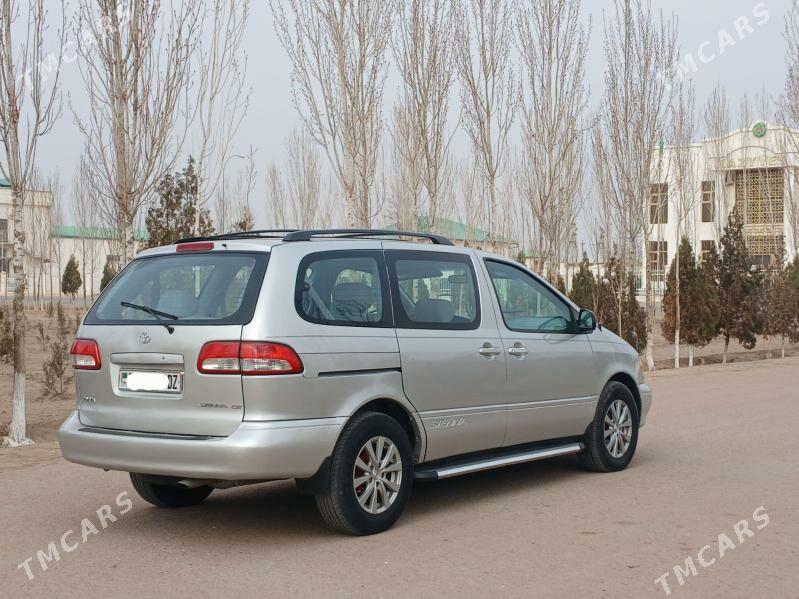 Toyota Sienna 2002 - 180 000 TMT - Daşoguz - img 6