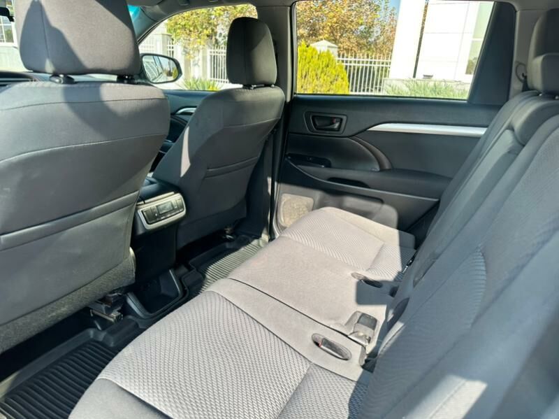 Toyota Highlander 2019 - 355 000 TMT - Aşgabat - img 10