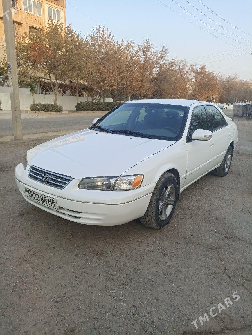 Toyota Camry 1999 - 139 000 TMT - Мары - img 1