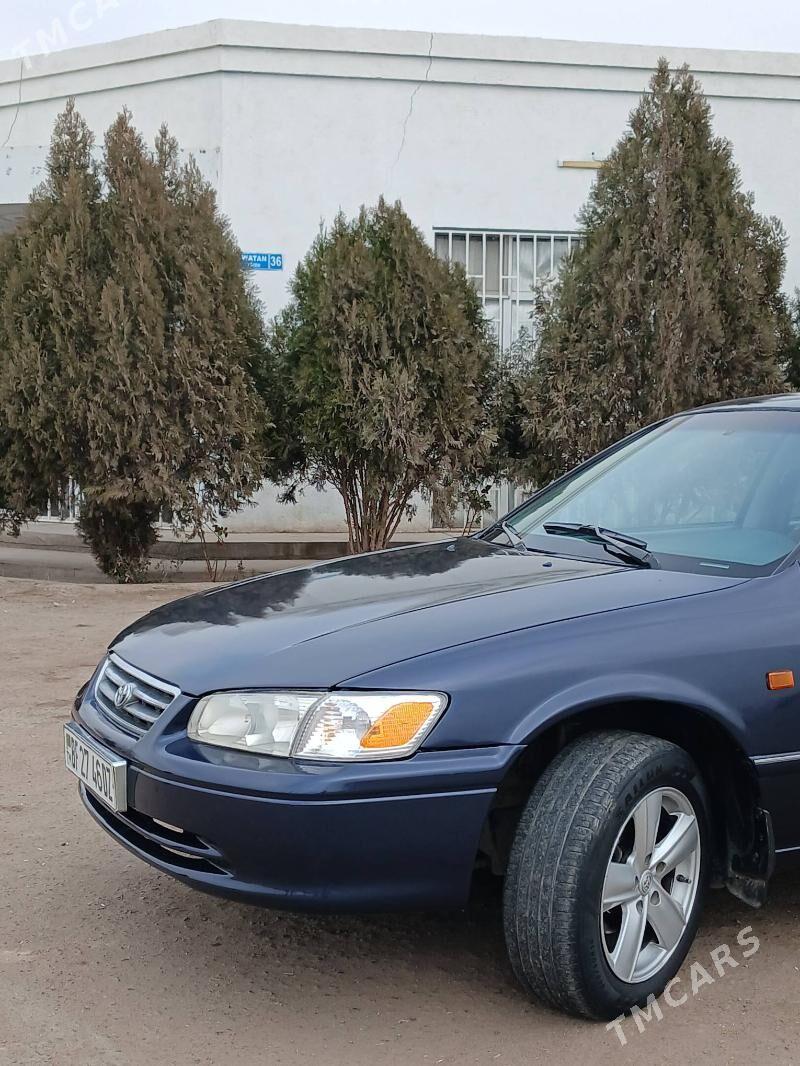 Toyota Camry 1998 - 125 000 TMT - Губадаг - img 7