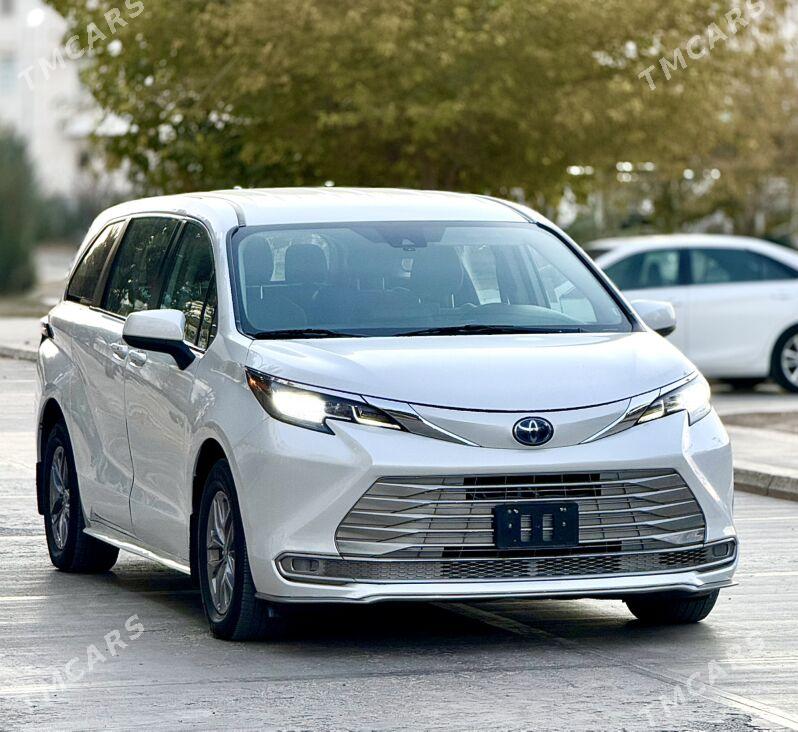 Toyota Sienna 2022 - 470 000 TMT - Aşgabat - img 5