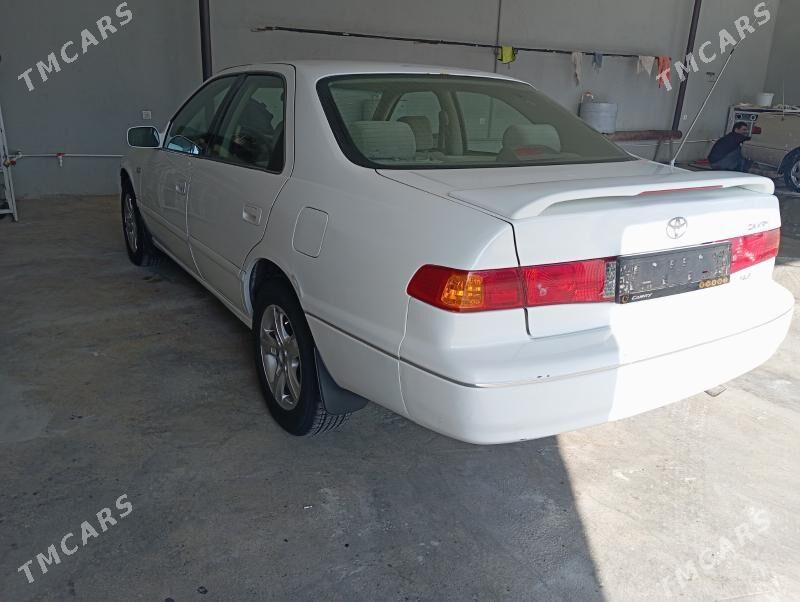 Toyota Camry 1998 - 113 000 TMT - Гызыларбат - img 4