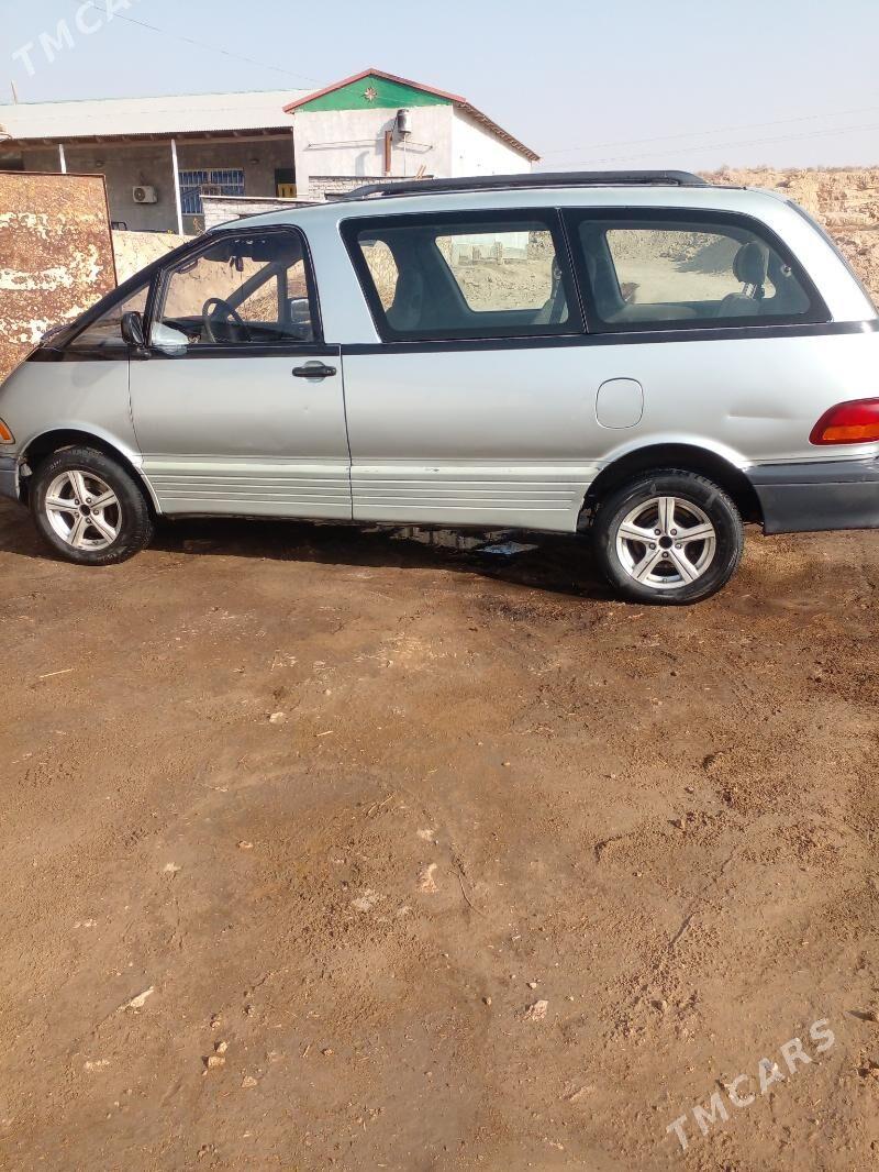 Toyota Previa 1993 - 80 000 TMT - Достлук - img 4