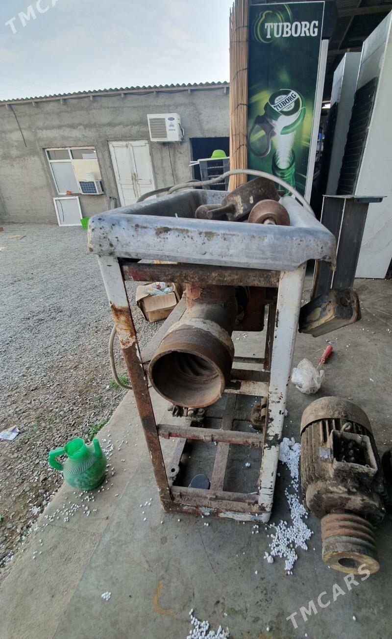 Et masyn - Бузмеин - img 1