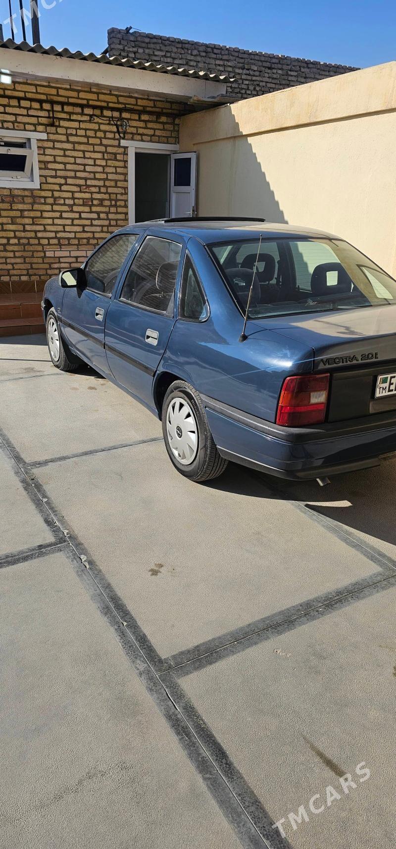 Opel Vectra 1991 - 40 000 TMT - Байрамали - img 2