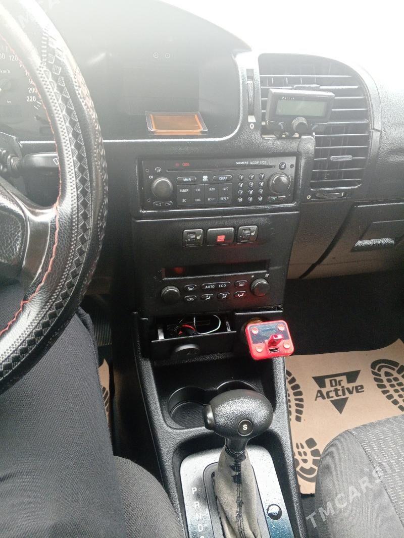 Opel Zafira 2003 - 116 000 TMT - Дашогуз - img 9