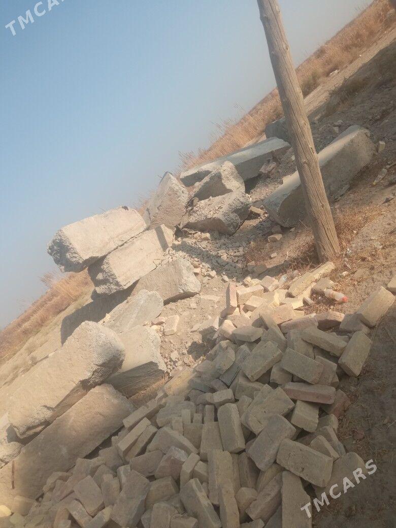 butkamen - Çärjew - img 2