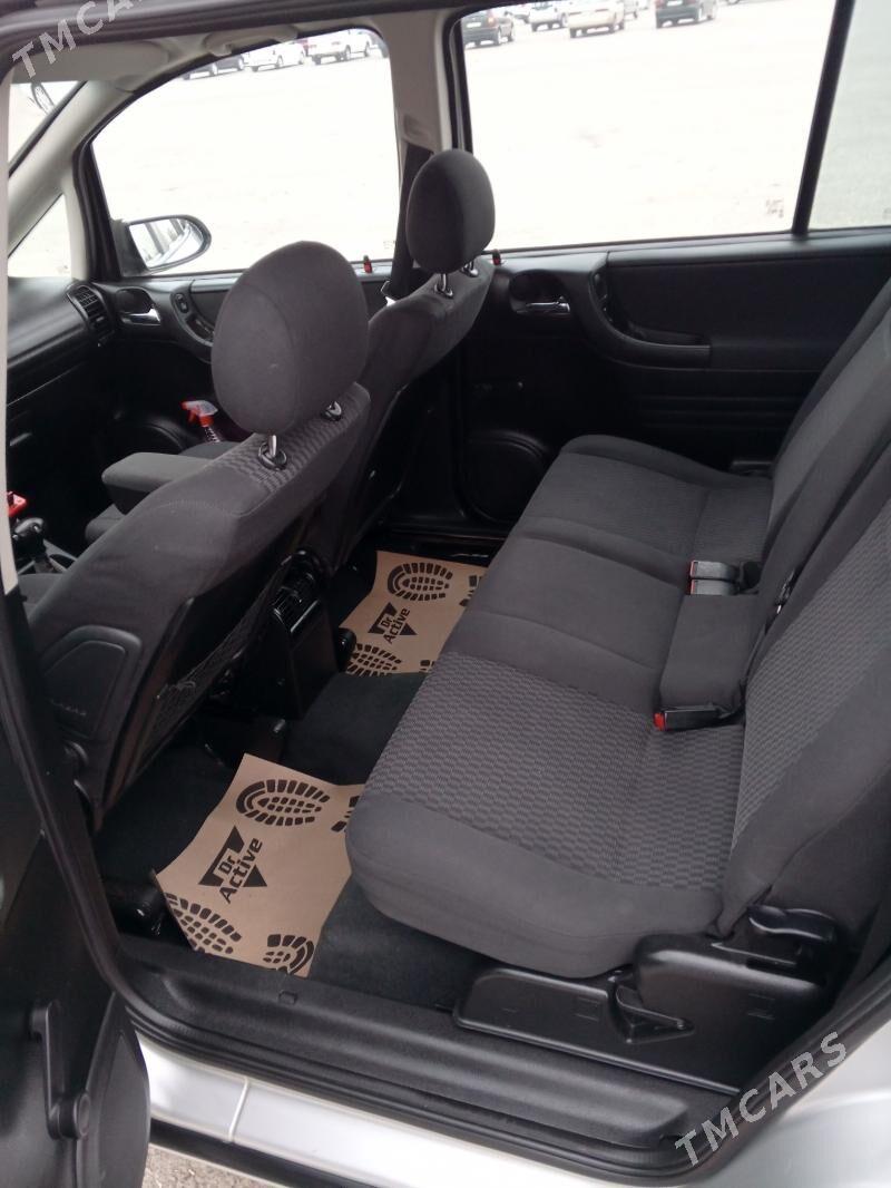 Opel Zafira 2003 - 116 000 TMT - Дашогуз - img 7