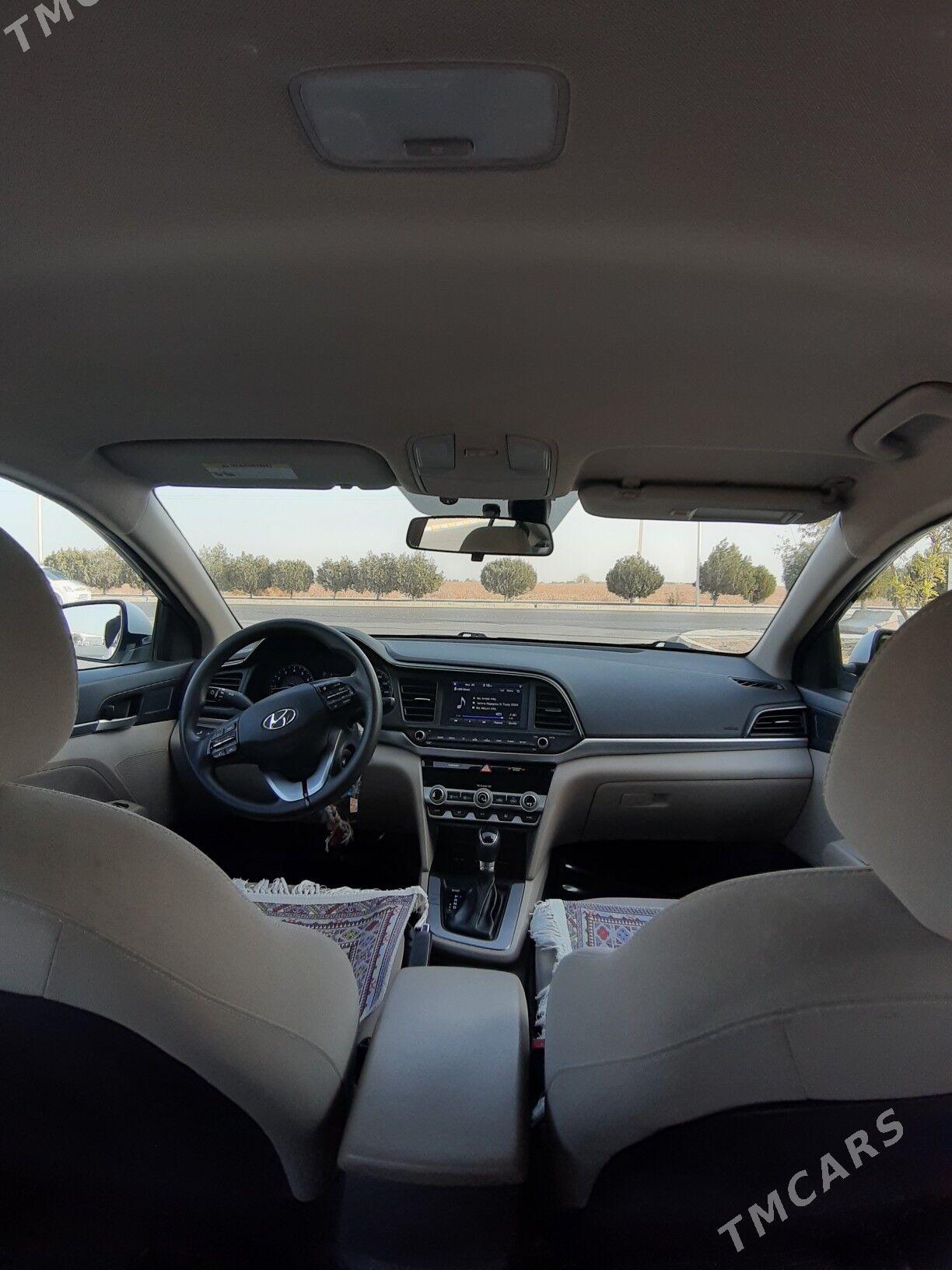 Hyundai Elantra 2020 - 200 000 TMT - Aşgabat - img 8