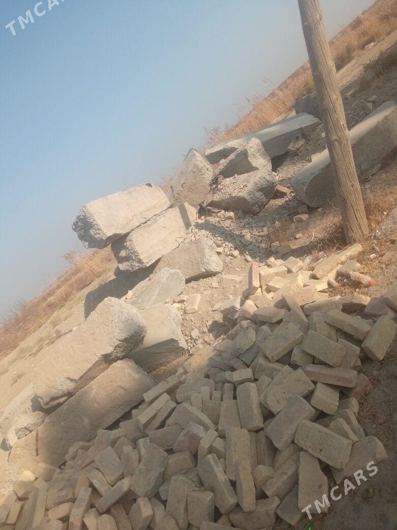 butkamen - Çärjew - img 3