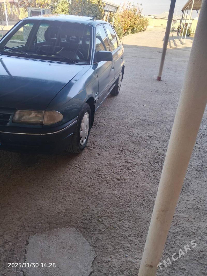 Opel Astra 1993 - 45 000 TMT - Mary - img 4