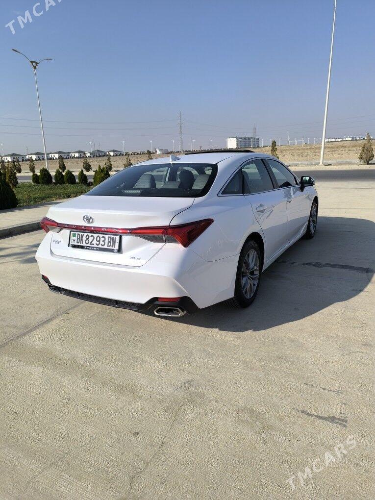 Toyota Avalon 2022 - 520 000 TMT - Балканабат - img 3
